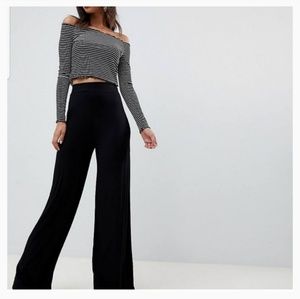 Mahana & Mint wide leg stretchy pants